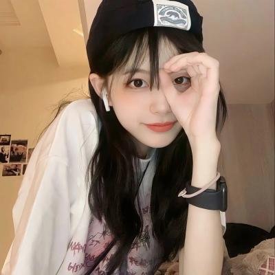 义跑 2215 公里 海报